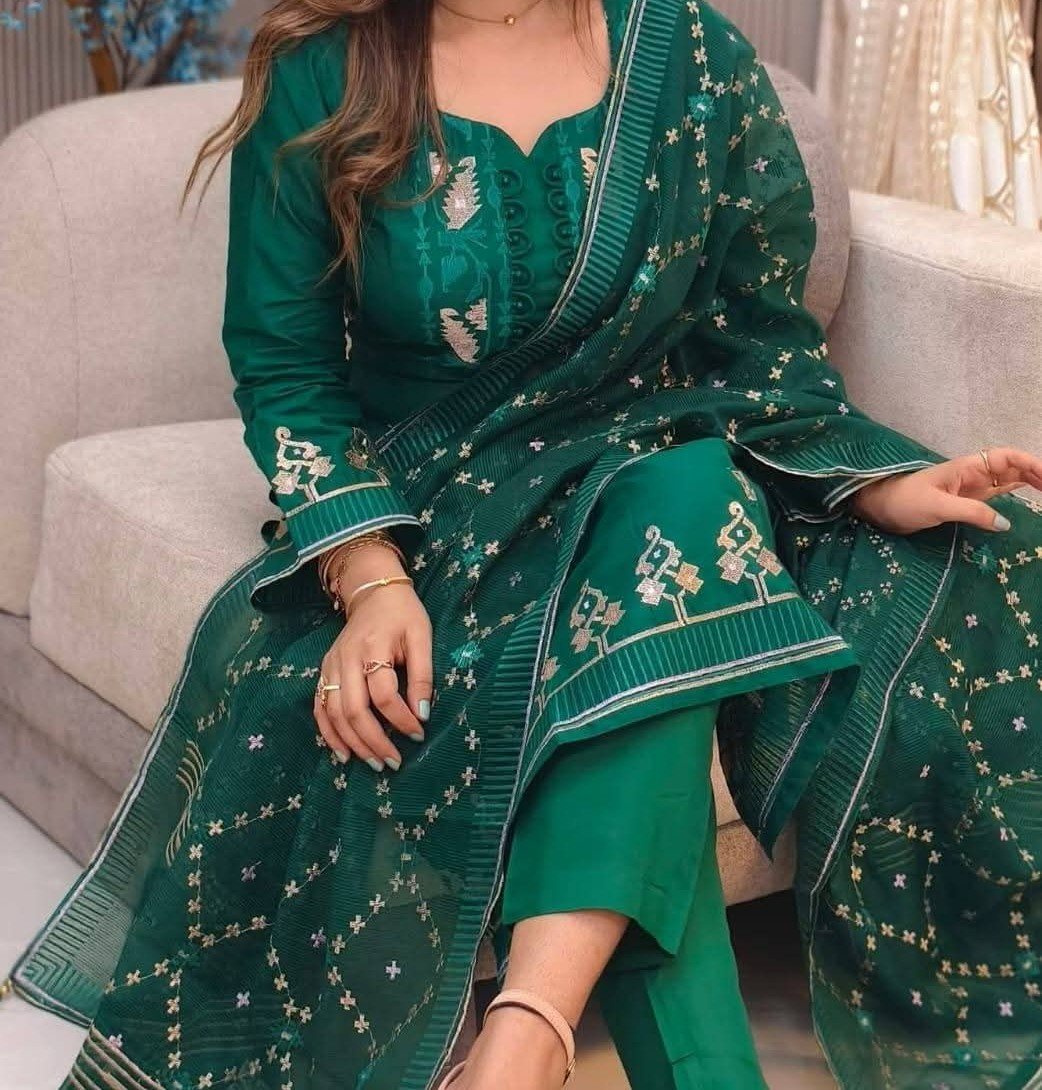 Premium Voile Printed Three Piece – Unstitched